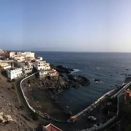 Bekis Puerto de Santiago (Tenerife)